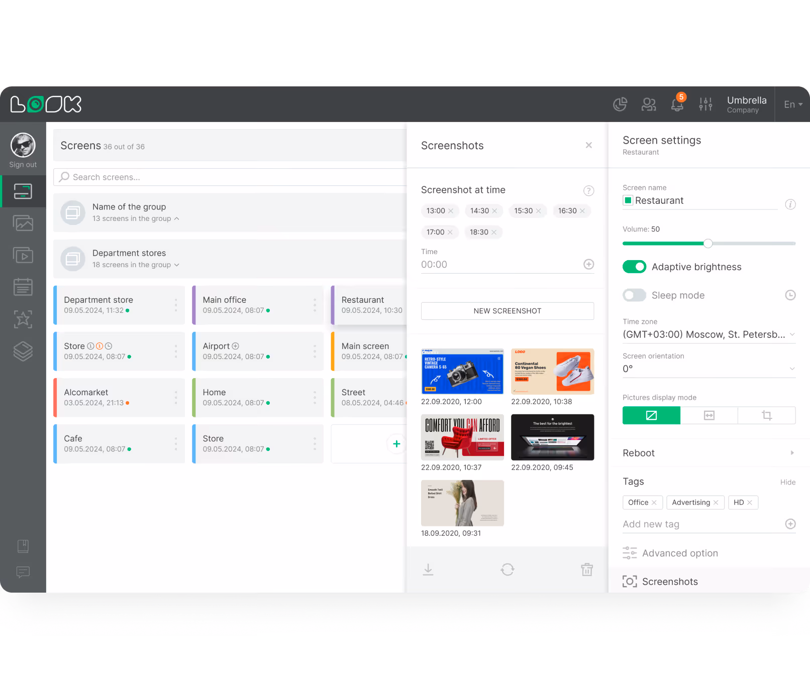 Interface do painel exibindo grupos de telas, horários de captura de tela e configurações de tela para uma tela 'Restaurante', incluindo volume, brilho adaptativo, fuso horário, orientação e tags.